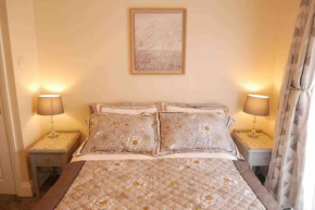 York city centre, recently renovated 2 bedroom flat